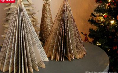 Book Christmas tree 