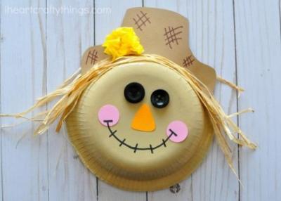 Paper Plate Scarecrow image