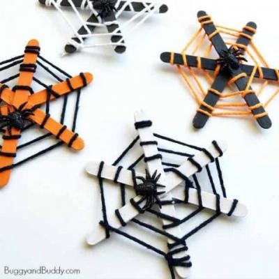 Spiderweb magnet image